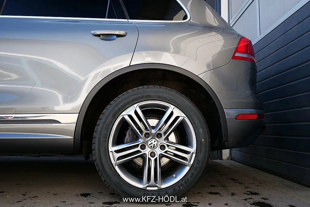 Volkswagen Touareg Sport Austria V6 TDI BMT 4Motion Aut.*R-l Image 8