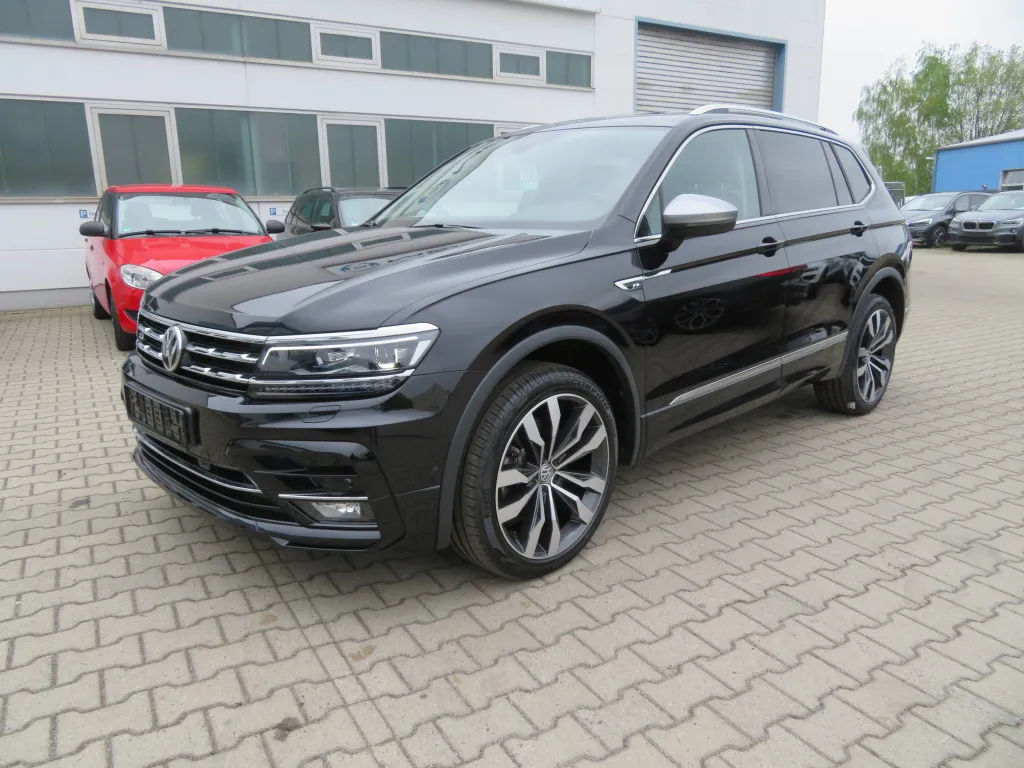 Volkswagen Tiguan ALLSPACE 2.0 TSI DSG 4WD HIGHLINE R LINE Image 3